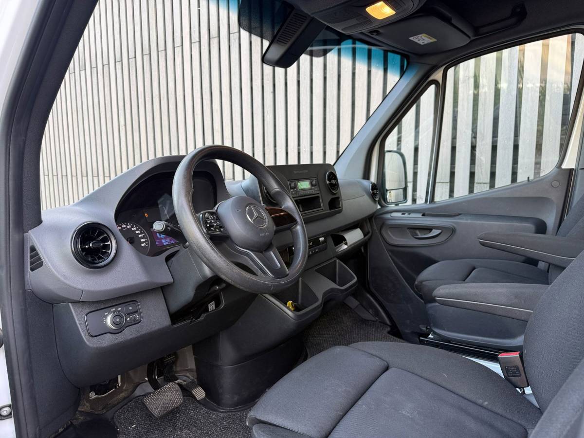 Mercedes-Benz Sprinter Mercedes-Benz Sprinter 311 CDI Automaat /Dubbele Cabine /5-Persoons
