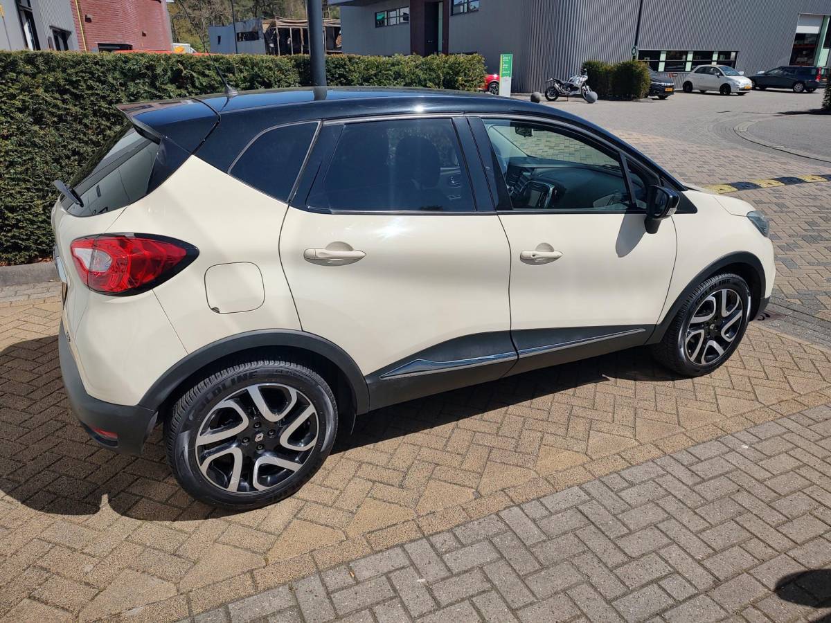 Renault Captur Renault Captur 0.9 TCe Dynamique Navigatie Cruise-Control Bluetooth All-Season Nieuwe Distributieketting