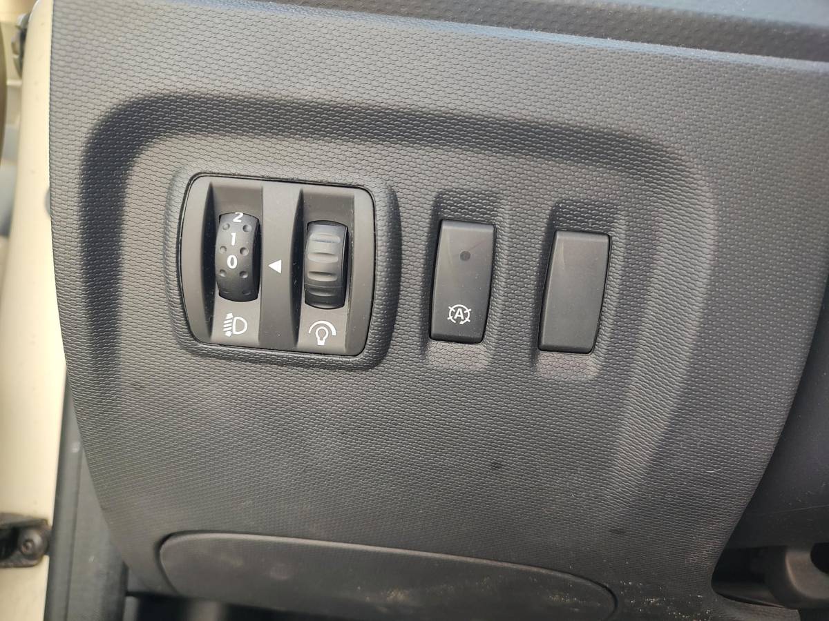 Renault Captur Renault Captur 0.9 TCe Dynamique Navigatie Cruise-Control Bluetooth All-Season Nieuwe Distributieketting