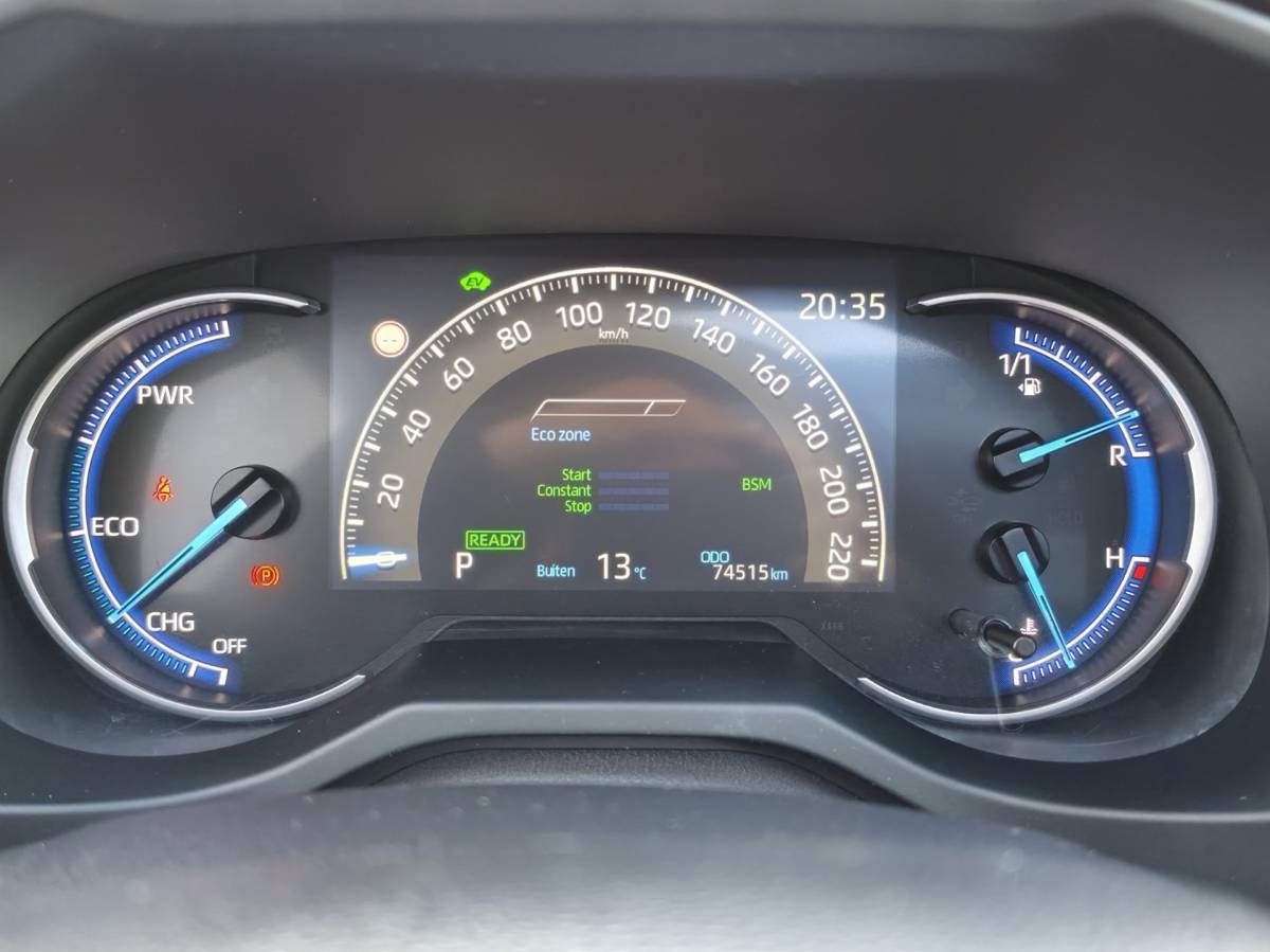 Toyota RAV4 Toyota RAV4 2.5 Hybrid Executive Leder Navi Pano Camera