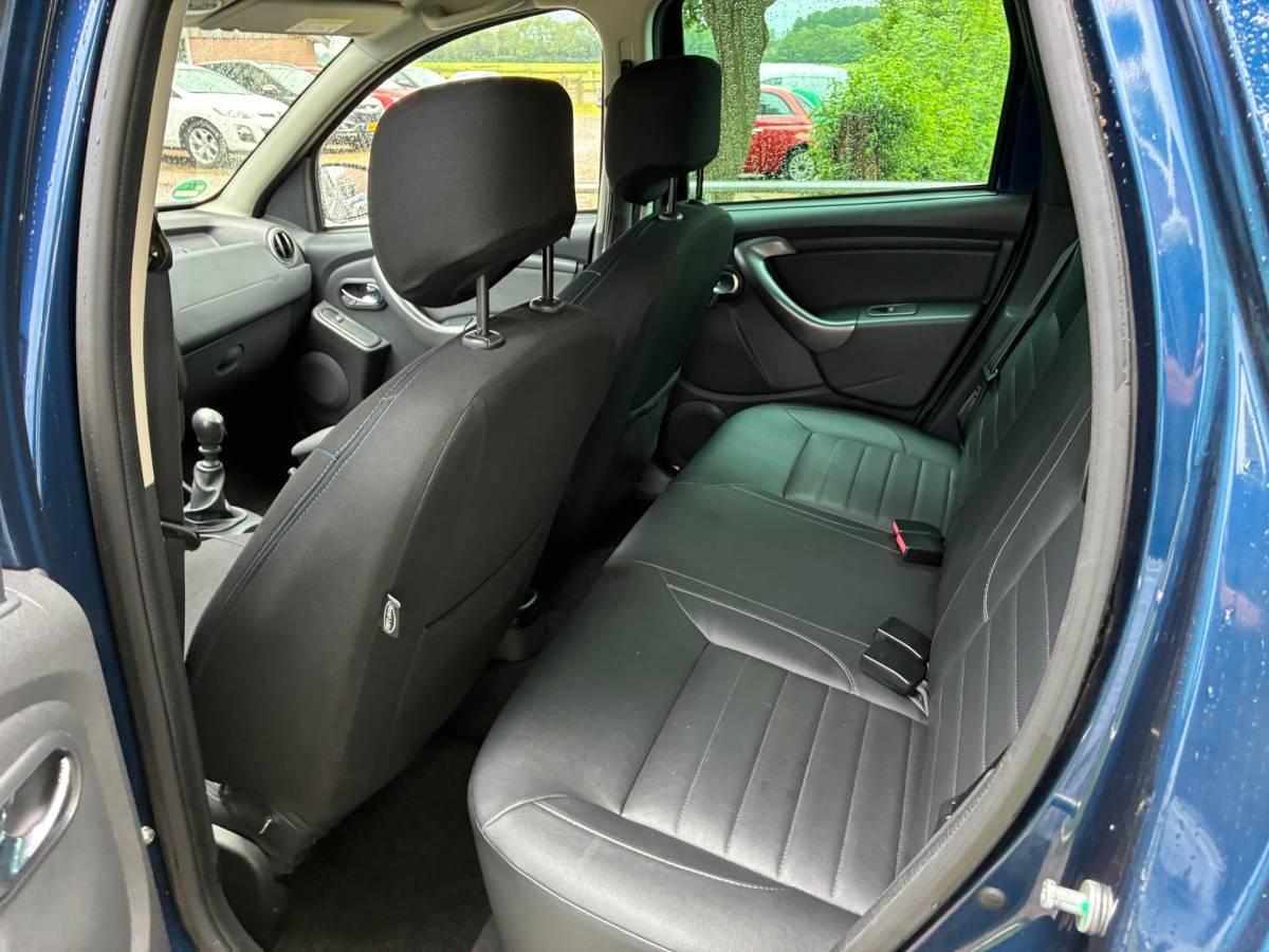 Dacia Duster Dacia Duster 1.2 TCe 4×2 Prestige | Airco + Cruise + Navi nu € 8.975,-!!!