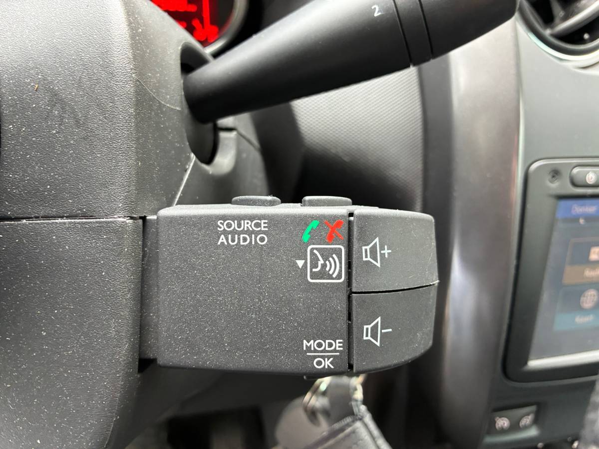 Dacia Duster Dacia Duster 1.2 TCe 4×2 Prestige | Airco + Cruise + Navi nu € 8.975,-!!!