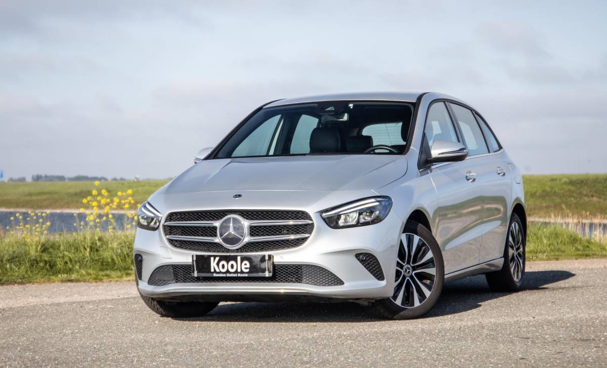 Mercedes-Benz B-Klasse Mercedes-Benz B-klasse 250 e Premium Plus DEALER ONDERHOUDEN / STOELVERWARMING / CARPLAY / CAMERA