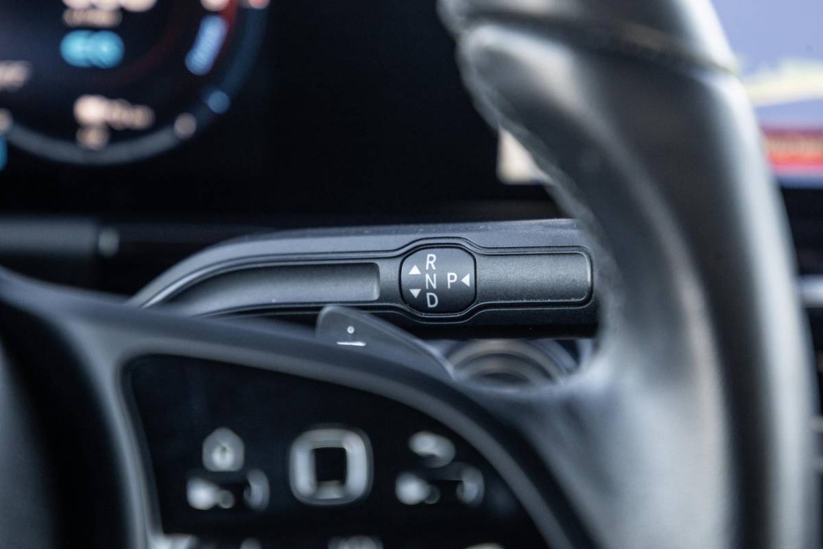 Mercedes-Benz B-Klasse Mercedes-Benz B-klasse 250 e Premium Plus DEALER ONDERHOUDEN / STOELVERWARMING / CARPLAY / CAMERA