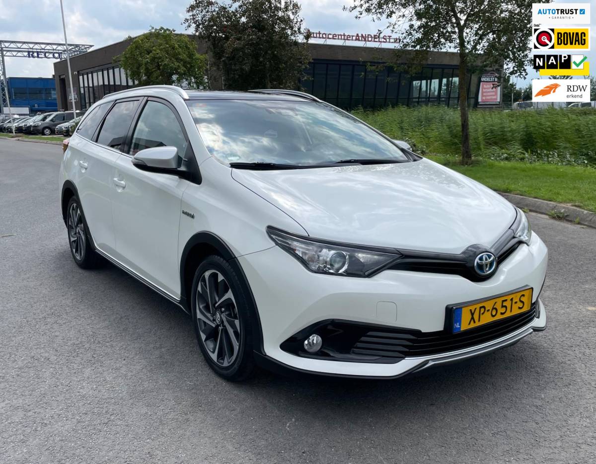 Toyota Auris Toyota Auris Touring Sports 1.8 Hybrid Freestyle, Aut, Pano, Cruise, Cam, Keyless, Navi, Geen import, Nap, Dealer oh!