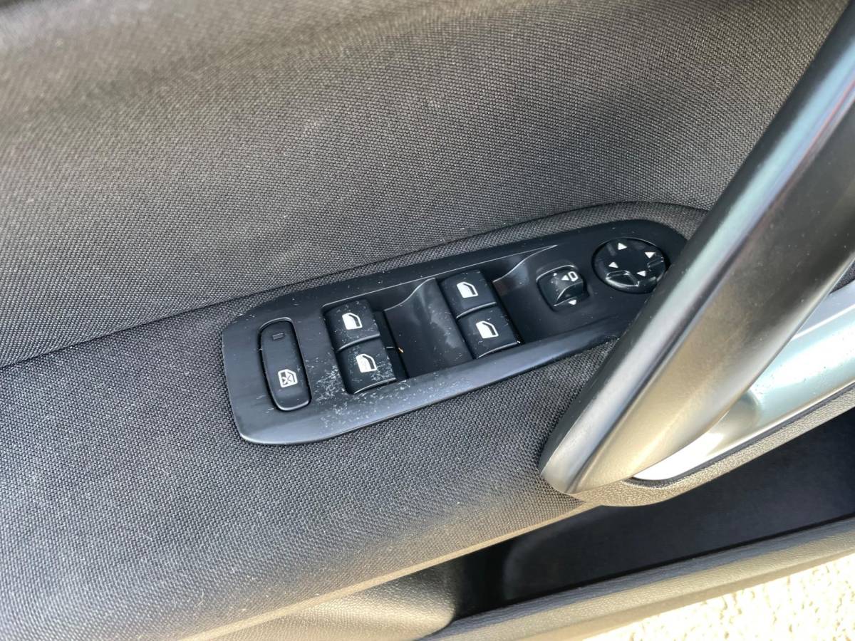 Peugeot 308 Peugeot 308 SW 1.2 PureTech Blue Lease Active, Trekhaak, Cruise, Pdc, Digi dash, 1e eig, Geen import, Nap!