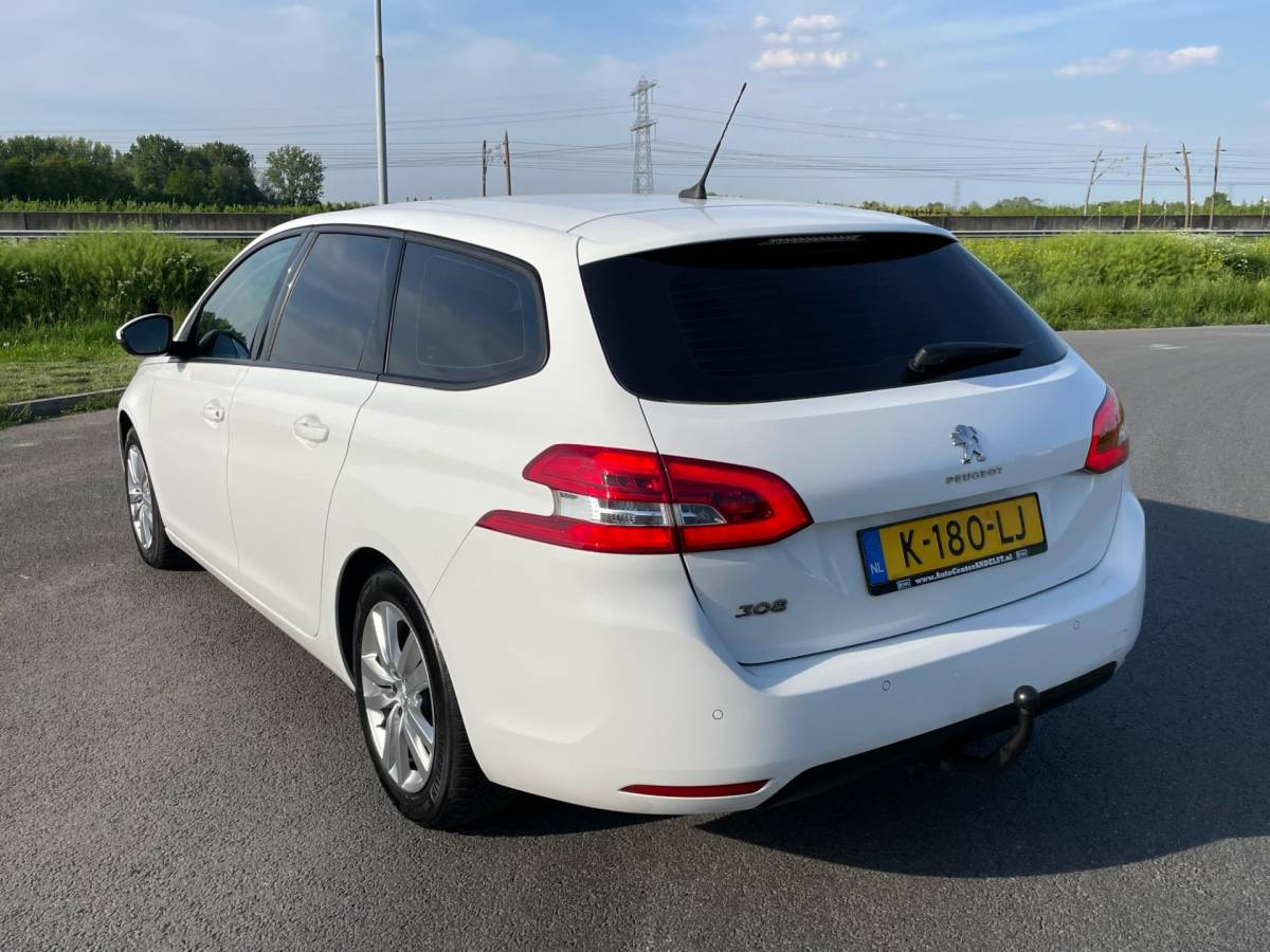 Peugeot 308 Peugeot 308 SW 1.2 PureTech Blue Lease Active, Trekhaak, Cruise, Pdc, Digi dash, 1e eig, Geen import, Nap!