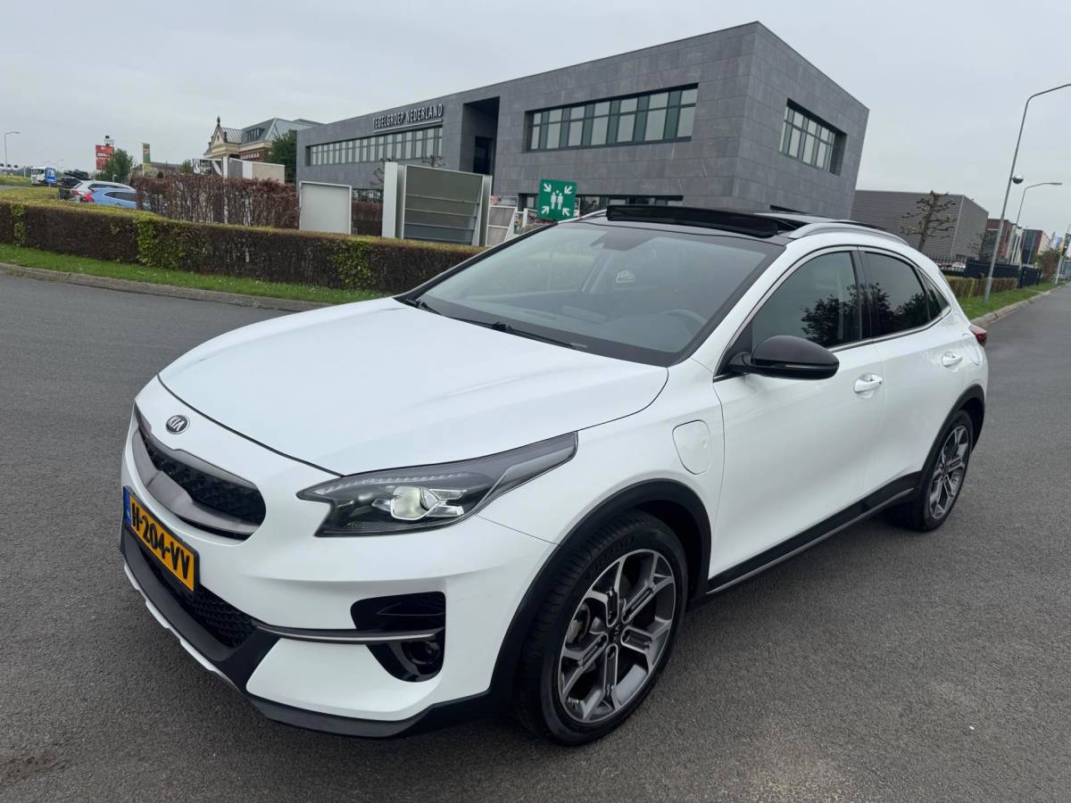 Kia XCeed Kia XCeed 1.6 GDi PHEV ExecutiveLine, Aut, Pano, Leder, 1e eig, Geen import, Nap, Dealer oh!