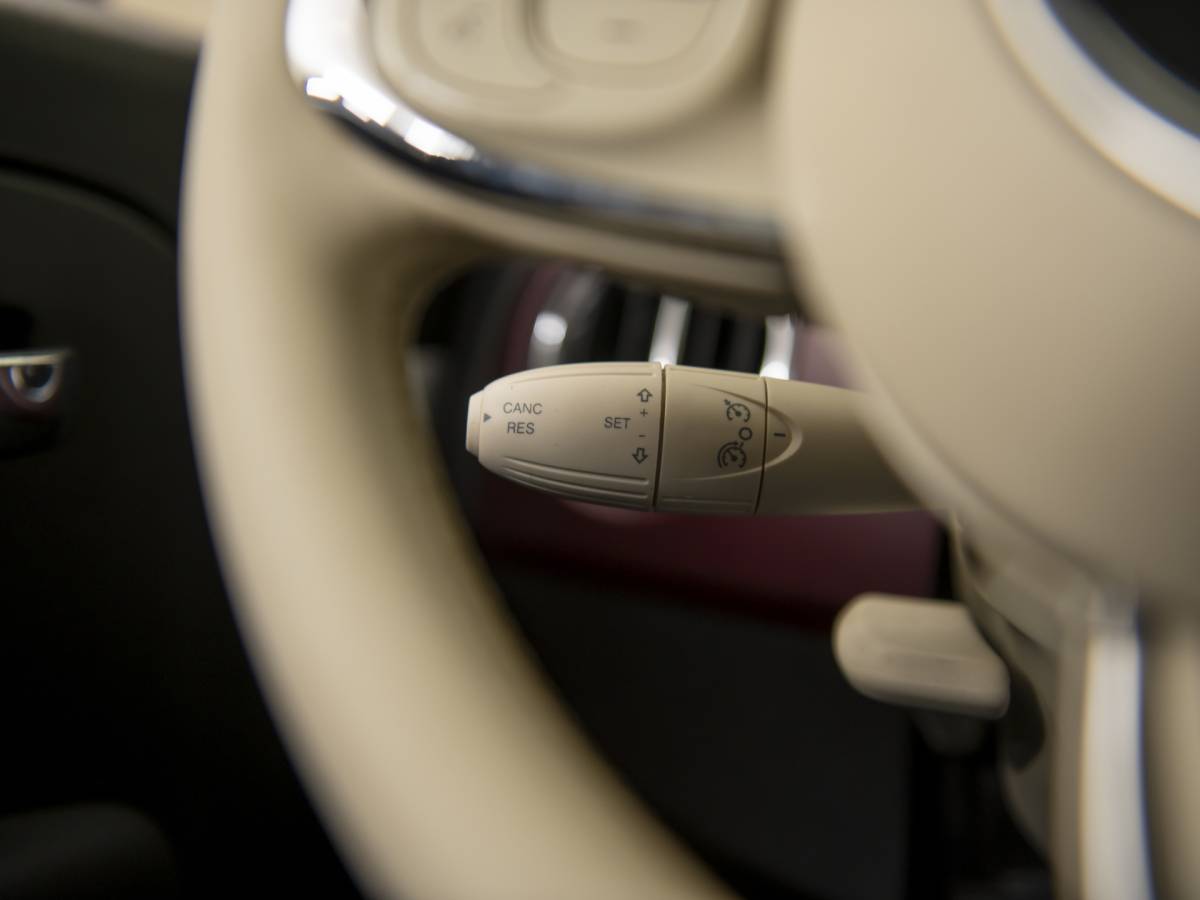 Fiat 500 Fiat 500 1.2 Star, Powder Pink, nieuwe distr riem, leder, pano, incl garantie.