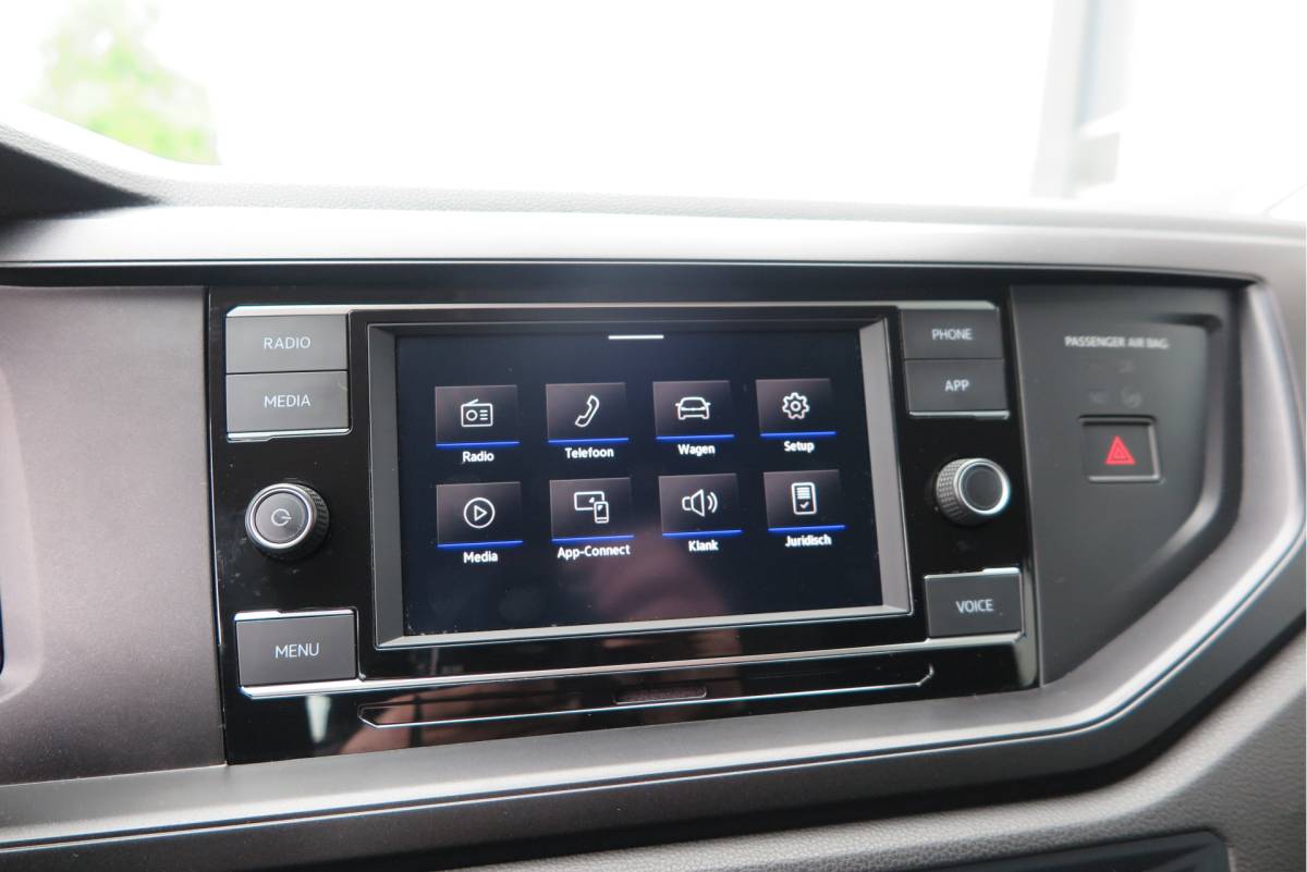 Volkswagen Polo Volkswagen Polo 1.0 TSI 95pk ,Airco , App connect, Navi via app, Smartphone integratie, DAB+ radio, Stuurwiel multifunctioneel, etc.