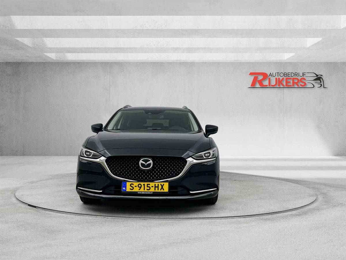 Mazda 6 Mazda 6 Sportbreak 2.0 SkyActiv-G 165 Business Comfort Automaat Acc,Apple carpl,Blis,Climate Contr,Stoel+stuur verwarming,Trekhaak