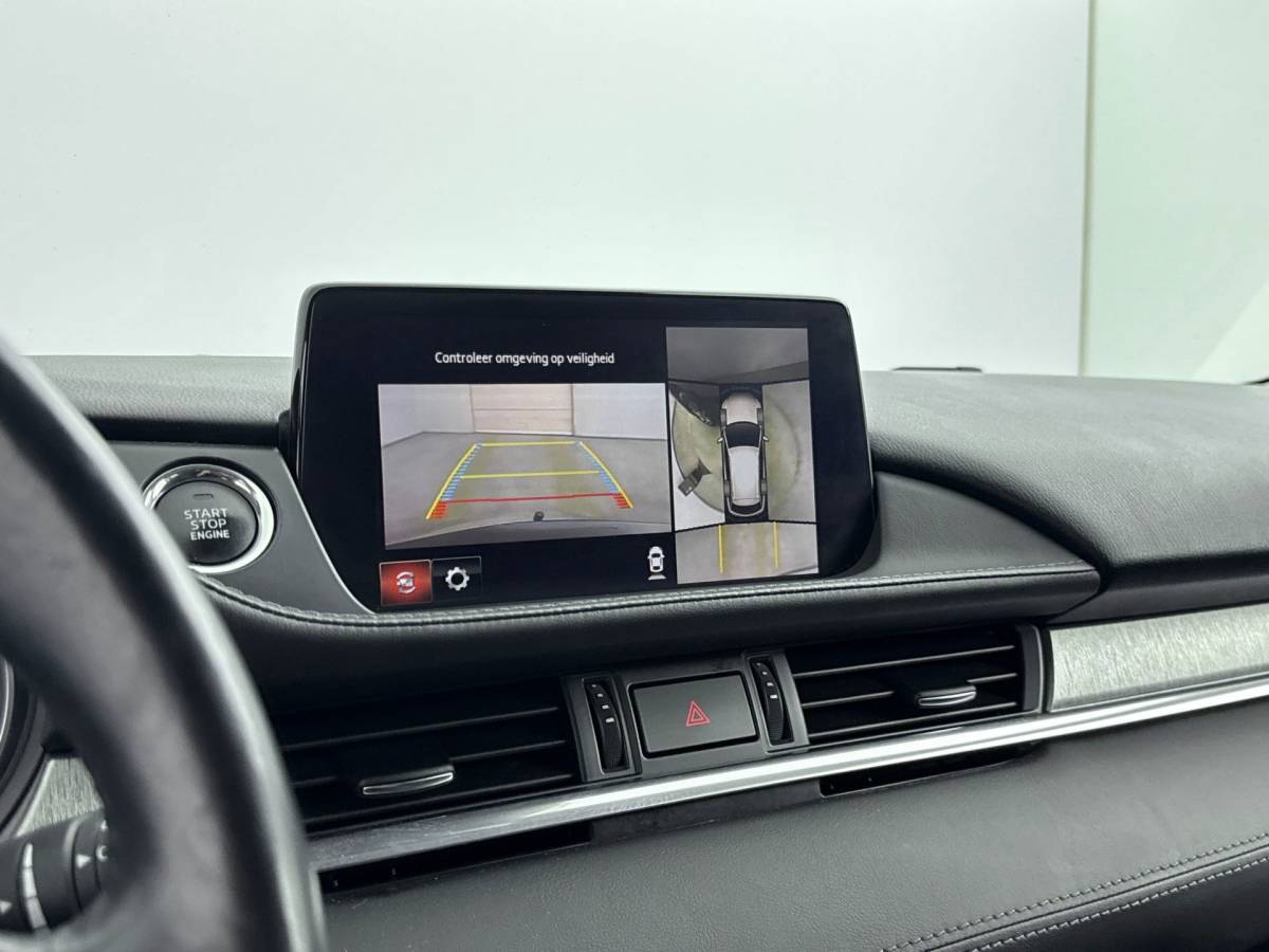 Mazda 6 Mazda 6 Sportbreak 2.0 SkyActiv-G 165 Business Comfort Automaat Acc,Apple carpl,Blis,Climate Contr,Stoel+stuur verwarming,Trekhaak
