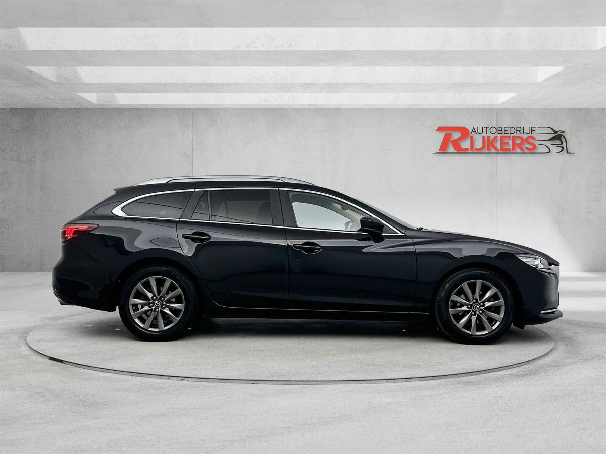 Mazda 6 Mazda 6 Sportbreak 2.0 SkyActiv-G 165 Business Comfort Automaat Acc,Apple carpl,Blis,Climate Contr,Stoel+stuur verwarming,Trekhaak