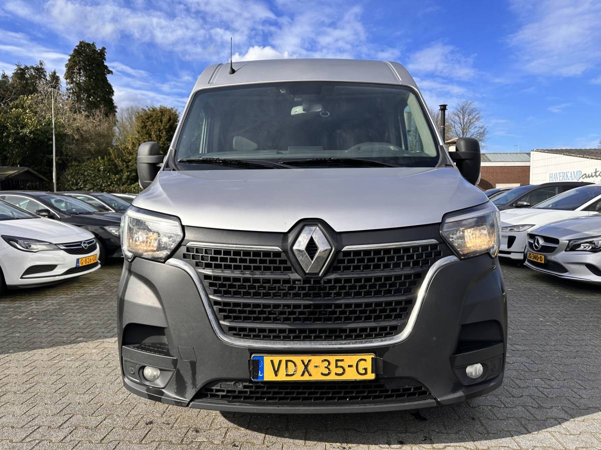 Renault Master Renault Master T35 2.3 dCi 180 L2H2 Energy ( 3-Pers ) *REFRIGERATED VEHICLE | DOUBLE SLIDING DOORS | CAMERA | AIR CONDITIONING | BLIND SPOT MONITOR | CRUISE CONTROL | PARKING SENSORS | TOW BAR*