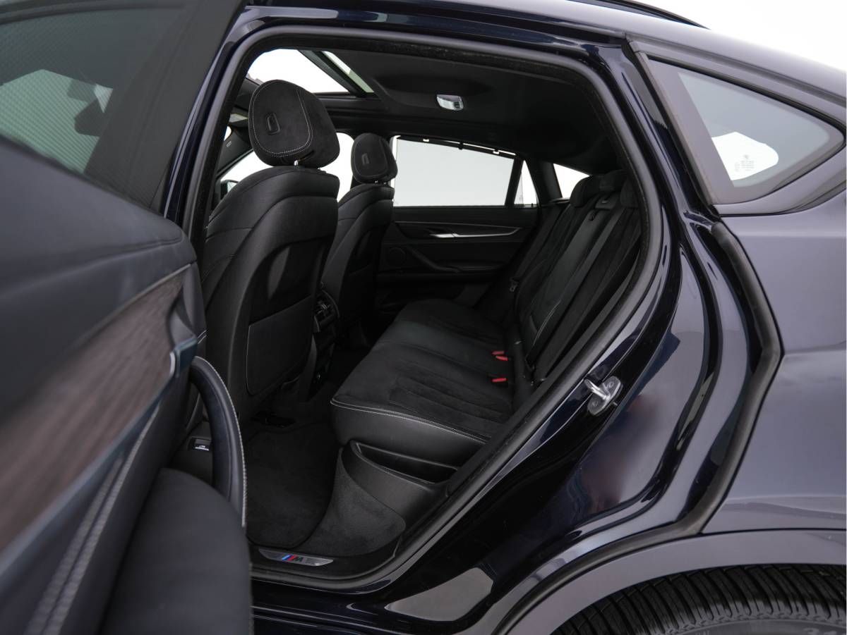 BMW X6 BMW X6 xDrive30d High Executive Design-Edition-Extravagance Aut. *PANO | LEATHER-ALCANTARA | FULL-LED | MEMORY-PACK | HEAD-UP | HIFI-SOUND | KEYLESS | DAB+ | BLIND-SPOT | CAMERA | HEATED-SPORTSEATS | SHIFTPADDLES | SOFTCLOSE | TOWBAR | 20”ALU*