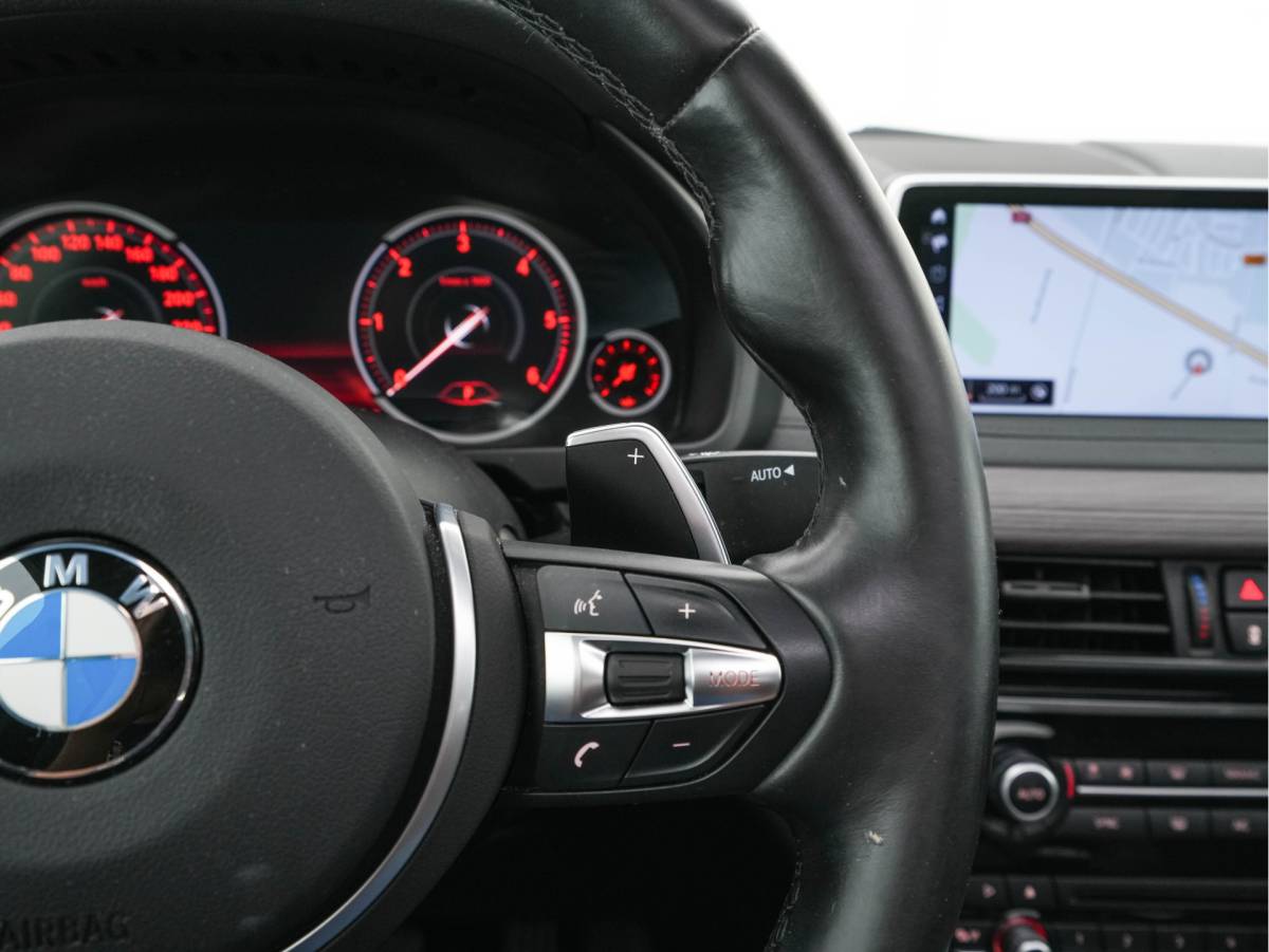 BMW X6 BMW X6 xDrive30d High Executive Design-Edition-Extravagance Aut. *PANO | LEATHER-ALCANTARA | FULL-LED | MEMORY-PACK | HEAD-UP | HIFI-SOUND | KEYLESS | DAB+ | BLIND-SPOT | CAMERA | HEATED-SPORTSEATS | SHIFTPADDLES | SOFTCLOSE | TOWBAR | 20”ALU*
