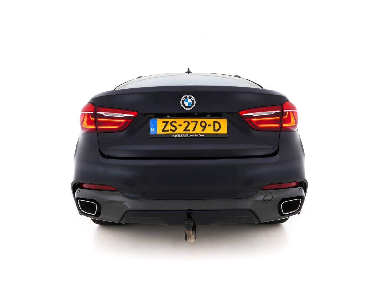 BMW X6 BMW X6 xDrive30d High Executive Design-Edition-Extravagance Aut. *PANO | LEATHER-ALCANTARA | FULL-LED | MEMORY-PACK | HEAD-UP | HIFI-SOUND | KEYLESS | DAB+ | BLIND-SPOT | CAMERA | HEATED-SPORTSEATS | SHIFTPADDLES | SOFTCLOSE | TOWBAR | 20”ALU*
