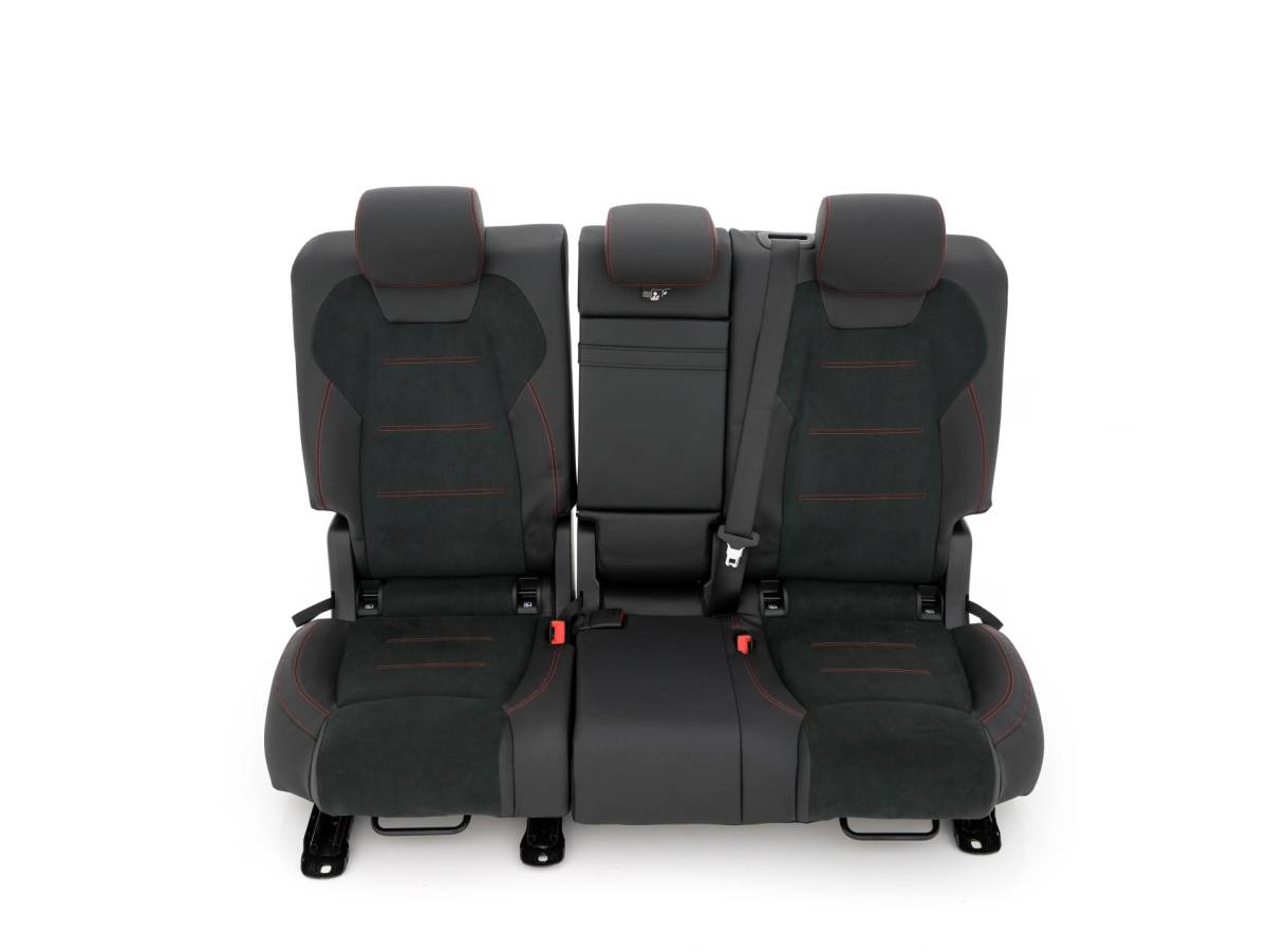 Mercedes-Benz GLB Mercedes-Benz GLB 200 d ( VAN ) Premium AMG-SportPack Aut. *LEATHER-MICROFIBRE | FULL-LED | AMBIENT-LIGHT | WIDE-SCREEN-DIGICOCKPIT | HEATED-SPORTSEATS | KEYLESS | NAVI-FULLMAP | DAB+ | ECC | PDC | CRUISE | 19”ALU*