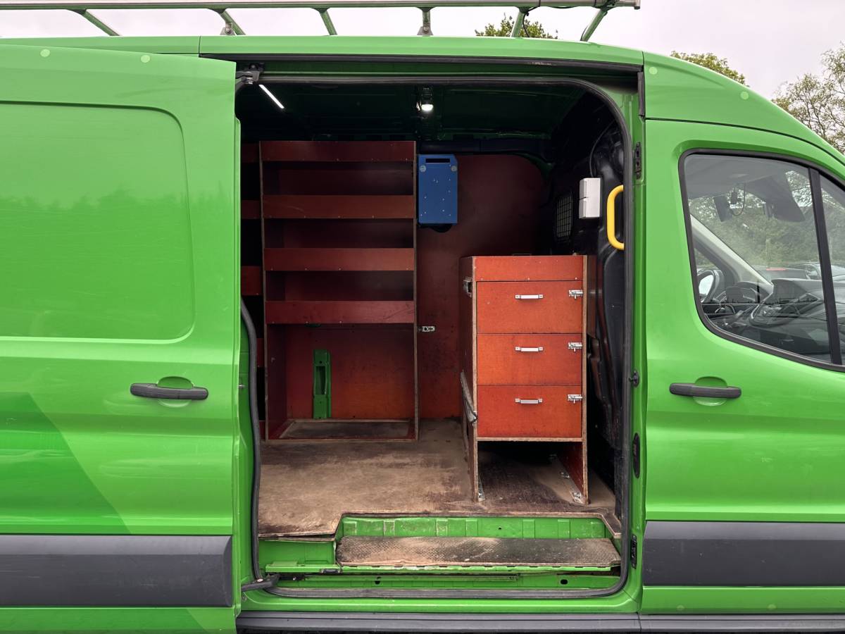Ford Transit Ford Transit 350 2.0 TDCI L3H2 Trend *NAVI-FULLMAP | CAMERA | AIRCO | CRUISE | PDC | TOWBAR | IMPERIAL*