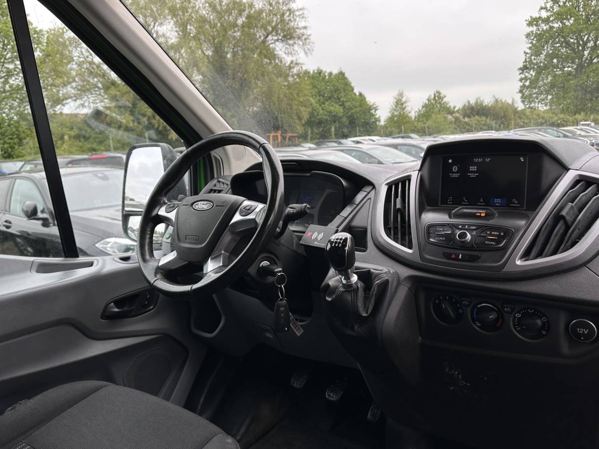 Ford Transit Ford Transit 350 2.0 TDCI L3H2 Trend *NAVI-FULLMAP | CAMERA | AIRCO | CRUISE | PDC | TOWBAR | IMPERIAL*