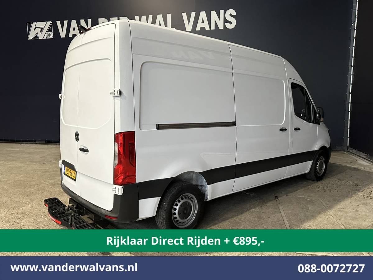 Mercedes-Benz Sprinter Mercedes-Benz Sprinter 314 CDI 143pk L2H2 Euro6 *Rijklaar Direct Rijden* Airco | Camera | Apple Carplay | Android Auto | Trekhaak Bijrijdersbank