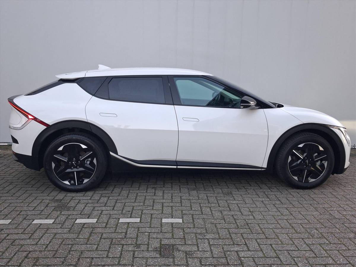 Kia EV6 KIA Ev6 63kWh 170pk RWD Light Edition