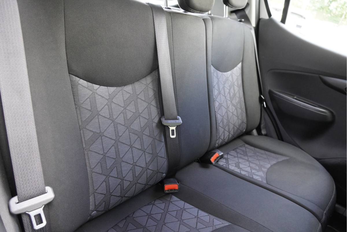 Opel KARL Opel KARL 1.0 ecoFLEX 5drs 120 Jaar Edition BJ2019 Audio installatie | Airco | Cruise control | Getint glas