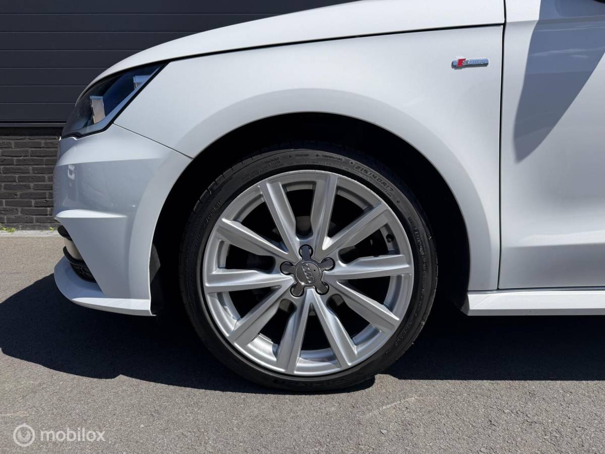Audi A1 Sportback Audi A1 Sportback 1.0 TFSI S-Line TOPSTAAT! AIRCO*NAV*MEDIA
