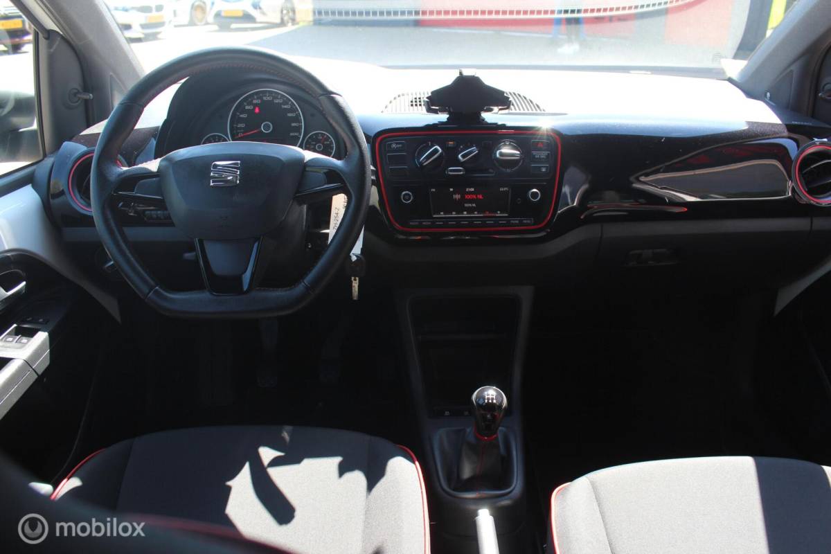 SEAT Mii Seat Mii 1.0 FR Airco/Cruise/PDC/Beats/Led/Zwarte-hemel/NAP