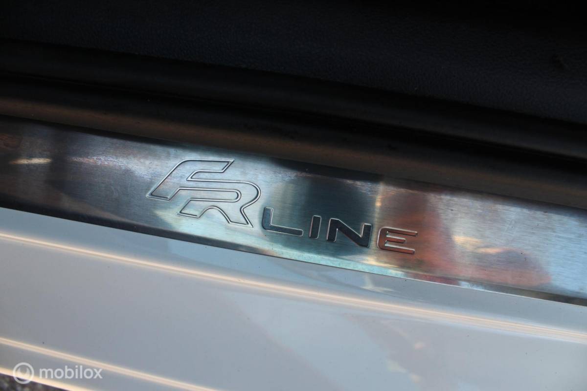 SEAT Mii Seat Mii 1.0 FR Airco/Cruise/PDC/Beats/Led/Zwarte-hemel/NAP