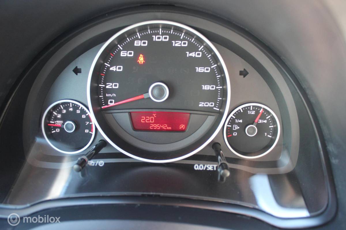 SEAT Mii Seat Mii 1.0 FR Airco/Cruise/PDC/Beats/Led/Zwarte-hemel/NAP
