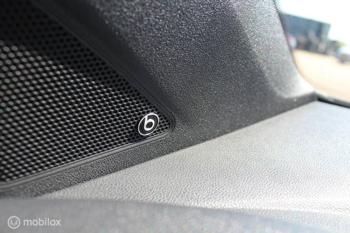 SEAT Mii Seat Mii 1.0 FR Airco/Cruise/PDC/Beats/Led/Zwarte-hemel/NAP