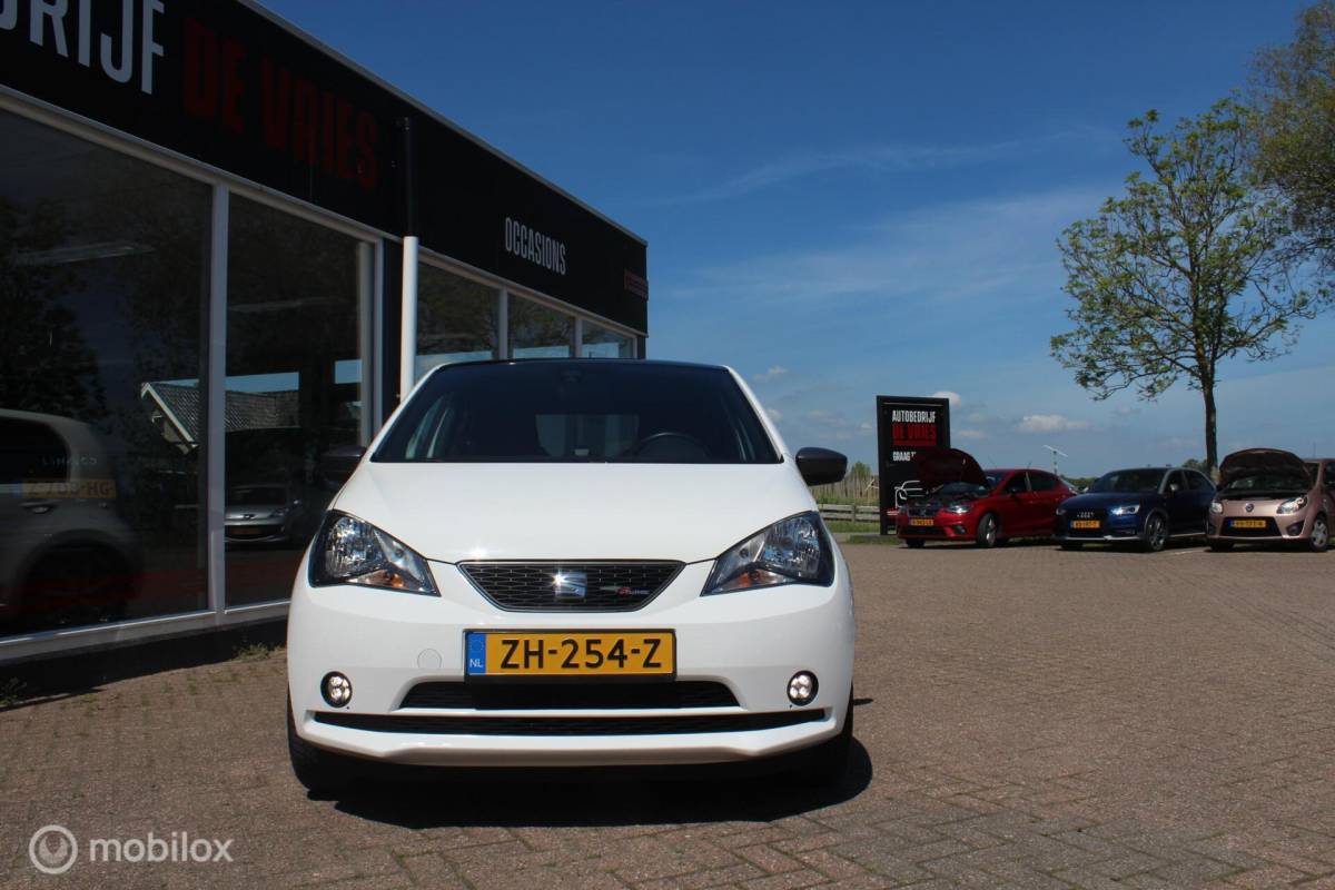 SEAT Mii Seat Mii 1.0 FR Airco/Cruise/PDC/Beats/Led/Zwarte-hemel/NAP