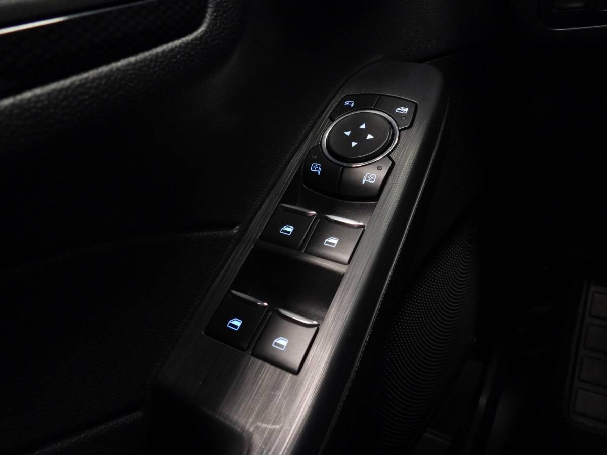 Ford Kuga Ford Kuga 2.5 PHEV Plug-In ST-Line NAVI/CAMERA/HEAD-UP/LED/19″LMV!
