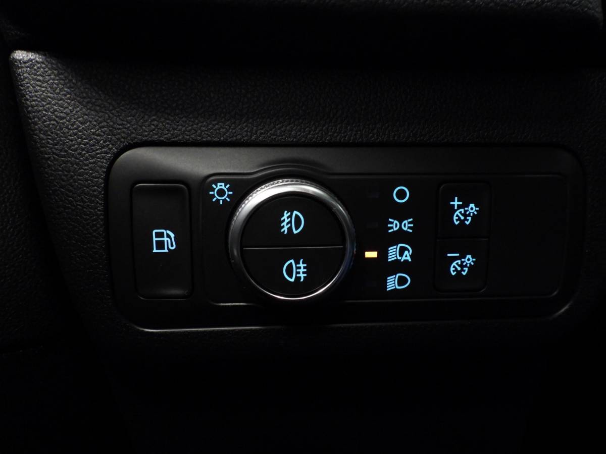 Ford Kuga Ford Kuga 2.5 PHEV Plug-In ST-Line NAVI/CAMERA/HEAD-UP/LED/19″LMV!
