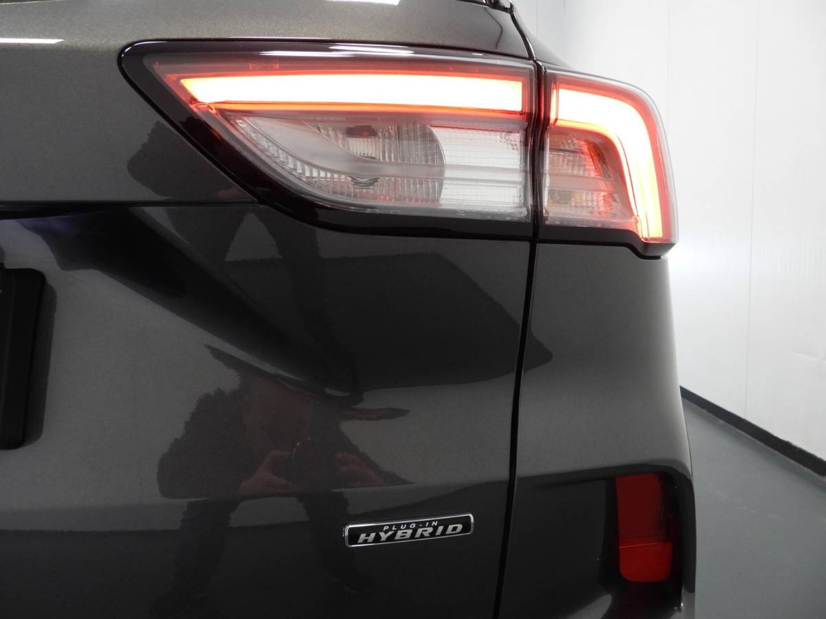 Ford Kuga Ford Kuga 2.5 PHEV Plug-In ST-Line NAVI/CAMERA/HEAD-UP/LED/19″LMV!