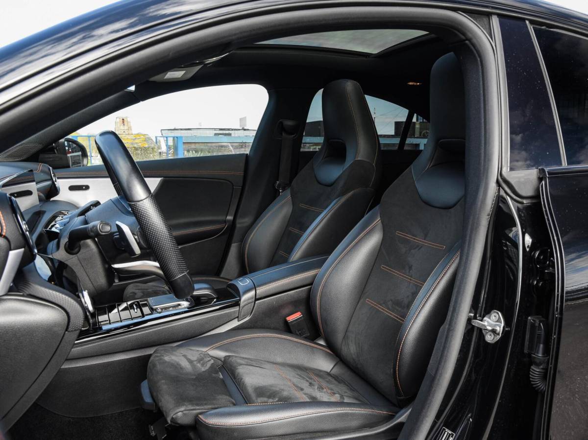Mercedes-Benz CLA Mercedes CLA-klasse 250 4MATIC Premium Plus | Edition 1 AMG | Panoramadak | Distronic | Sfeerverlichting | Multibeam LED | Rondomzicht Camera | Widescreen | Keyless | 19″