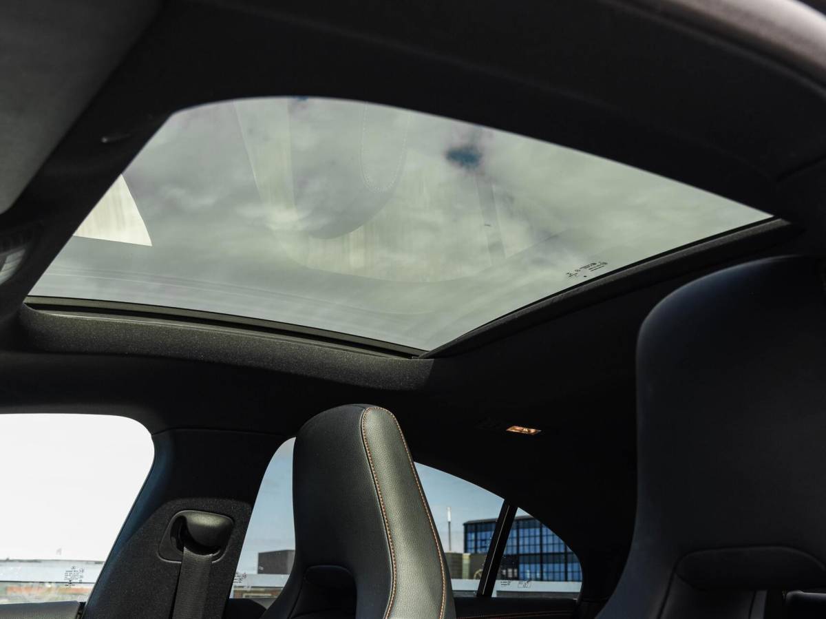 Mercedes-Benz CLA Mercedes CLA-klasse 250 4MATIC Premium Plus | Edition 1 AMG | Panoramadak | Distronic | Sfeerverlichting | Multibeam LED | Rondomzicht Camera | Widescreen | Keyless | 19″