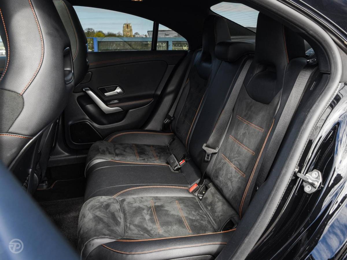 Mercedes-Benz CLA Mercedes CLA-klasse 250 4MATIC Premium Plus | Edition 1 AMG | Panoramadak | Distronic | Sfeerverlichting | Multibeam LED | Rondomzicht Camera | Widescreen | Keyless | 19″