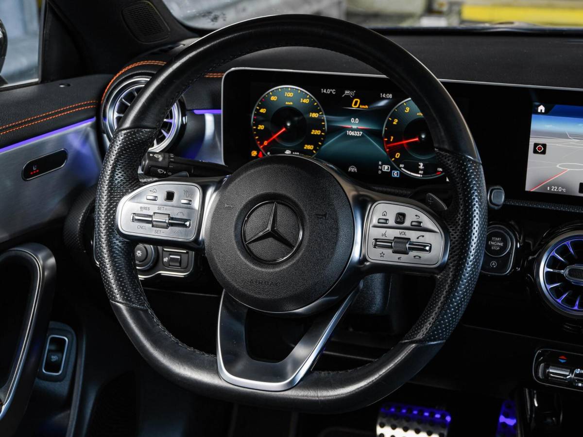 Mercedes-Benz CLA Mercedes CLA-klasse 250 4MATIC Premium Plus | Edition 1 AMG | Panoramadak | Distronic | Sfeerverlichting | Multibeam LED | Rondomzicht Camera | Widescreen | Keyless | 19″