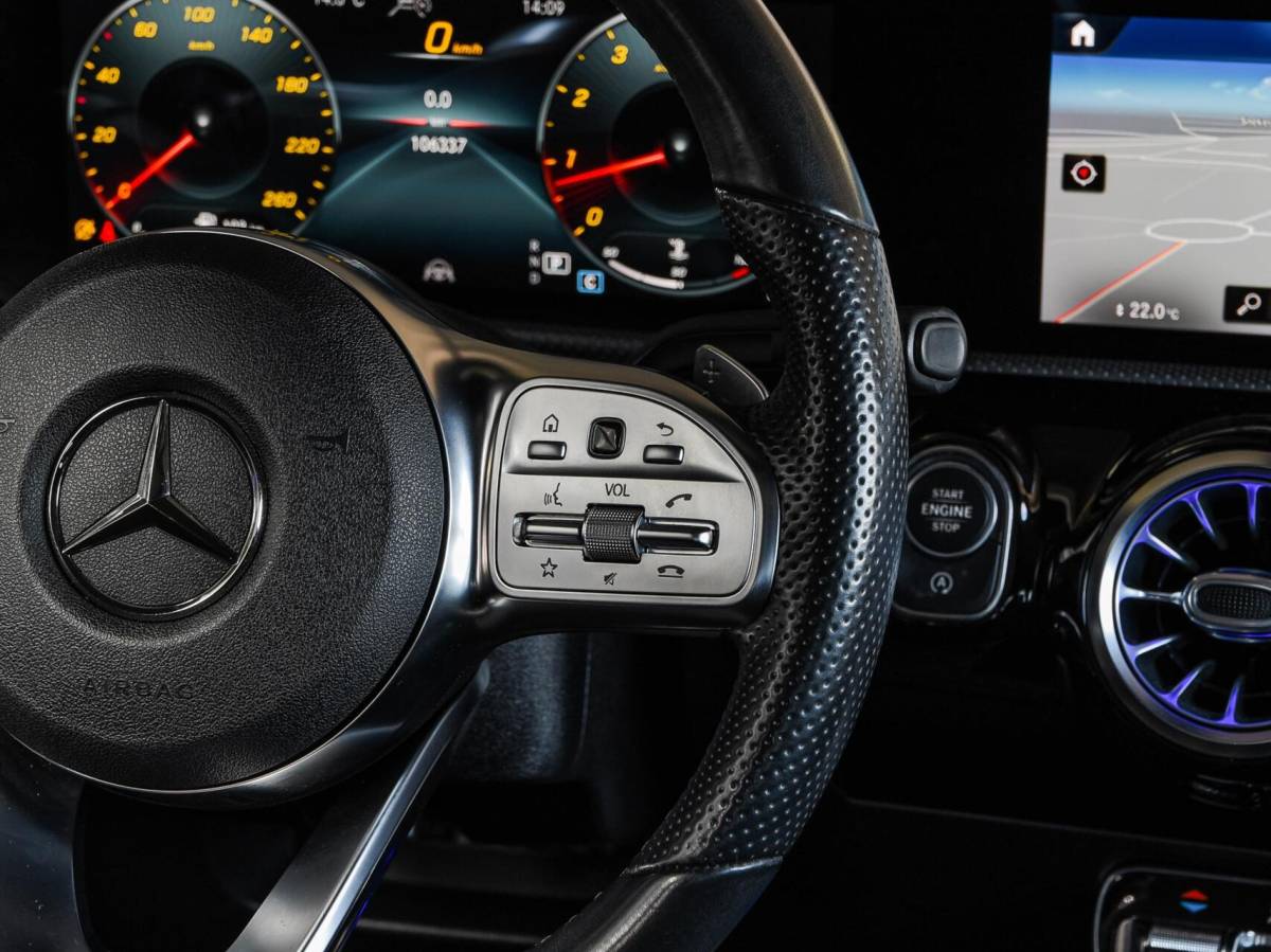 Mercedes-Benz CLA Mercedes CLA-klasse 250 4MATIC Premium Plus | Edition 1 AMG | Panoramadak | Distronic | Sfeerverlichting | Multibeam LED | Rondomzicht Camera | Widescreen | Keyless | 19″