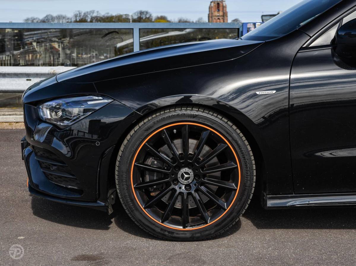 Mercedes-Benz CLA Mercedes CLA-klasse 250 4MATIC Premium Plus | Edition 1 AMG | Panoramadak | Distronic | Sfeerverlichting | Multibeam LED | Rondomzicht Camera | Widescreen | Keyless | 19″