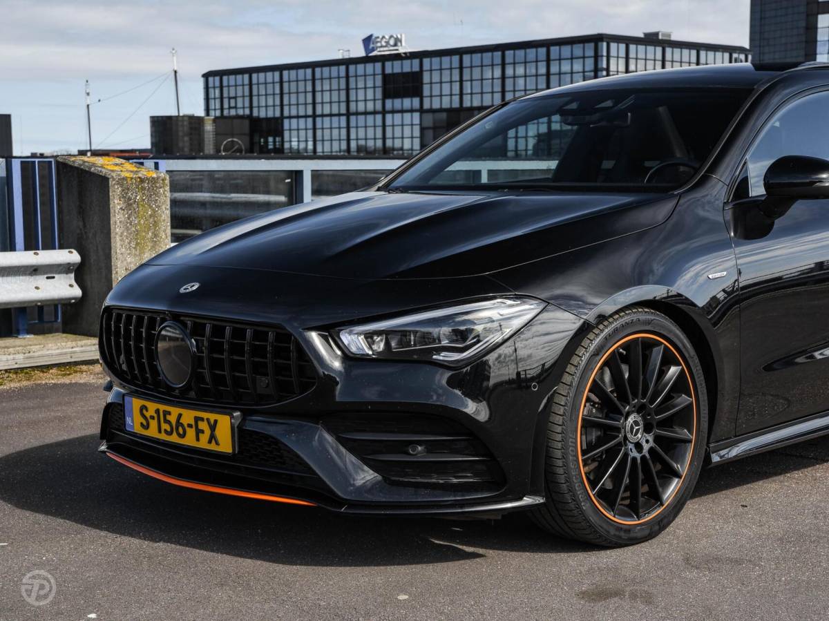 Mercedes-Benz CLA Mercedes CLA-klasse 250 4MATIC Premium Plus | Edition 1 AMG | Panoramadak | Distronic | Sfeerverlichting | Multibeam LED | Rondomzicht Camera | Widescreen | Keyless | 19″
