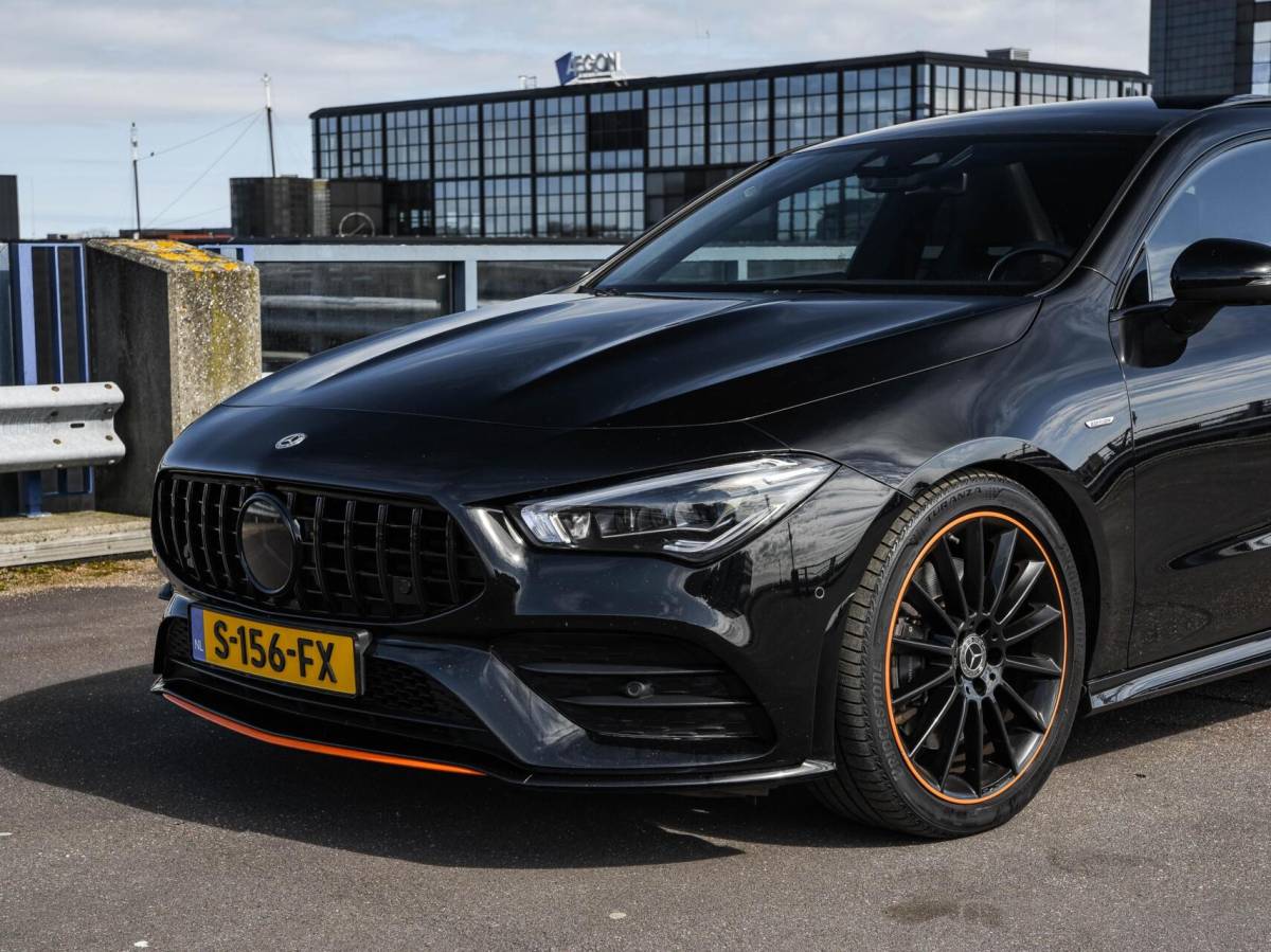 Mercedes-Benz CLA Mercedes CLA-klasse 250 4MATIC Premium Plus | Edition 1 AMG | Panoramadak | Distronic | Sfeerverlichting | Multibeam LED | Rondomzicht Camera | Widescreen | Keyless | 19″
