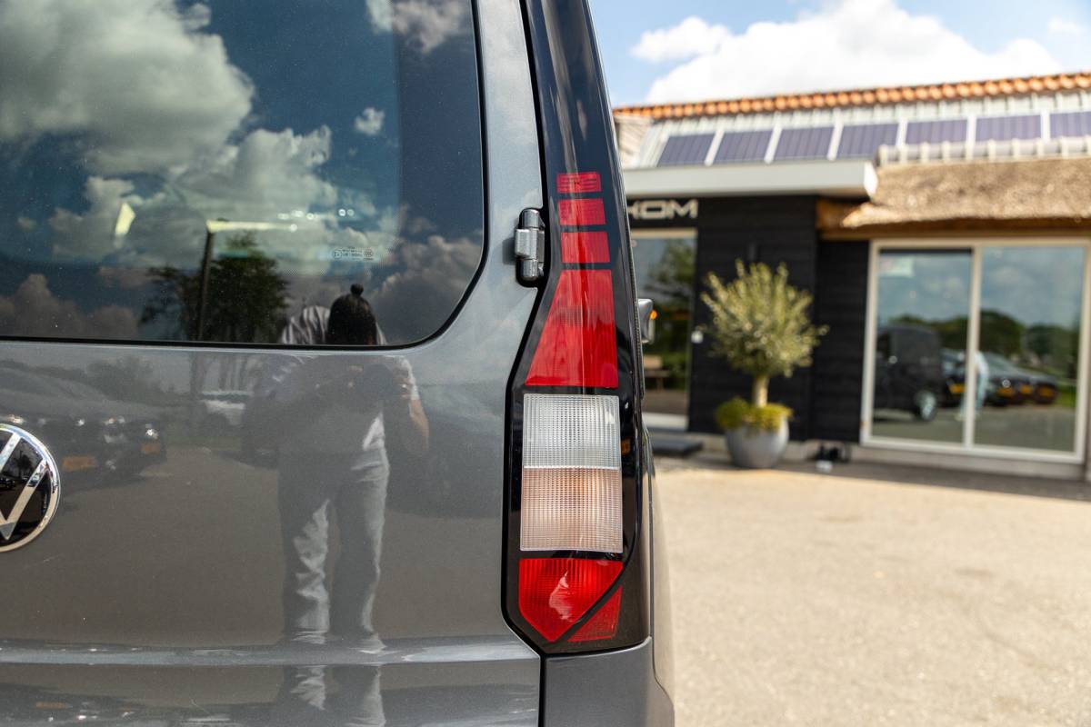 Volkswagen Caddy Volkswagen Caddy Cargo 2.0 TDI Comfort Trekhaak I Vloerplaat I Lat om Lat I Airco I Cruise I CarPlay I Android Auto I NAP