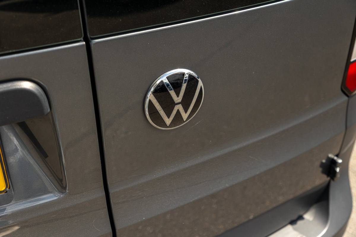 Volkswagen Caddy Volkswagen Caddy Cargo 2.0 TDI Comfort Trekhaak I Vloerplaat I Lat om Lat I Airco I Cruise I CarPlay I Android Auto I NAP