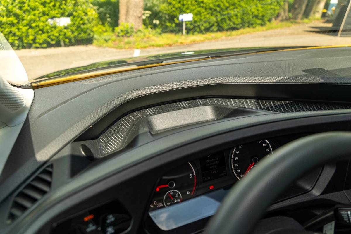 Volkswagen Caddy Volkswagen Caddy Cargo 2.0 TDI Comfort Trekhaak I Vloerplaat I Lat om Lat I Airco I Cruise I CarPlay I Android Auto I NAP