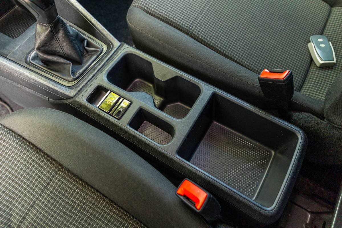 Volkswagen Caddy Volkswagen Caddy Cargo 2.0 TDI Comfort Trekhaak I Vloerplaat I Lat om Lat I Airco I Cruise I CarPlay I Android Auto I NAP