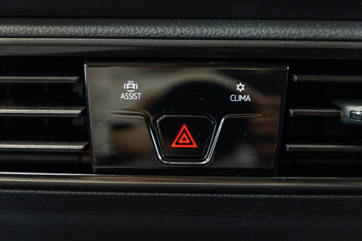 Volkswagen Caddy Volkswagen Caddy Cargo 2.0 TDI Comfort Trekhaak I Vloerplaat I Lat om Lat I Airco I Cruise I CarPlay I Android Auto I NAP