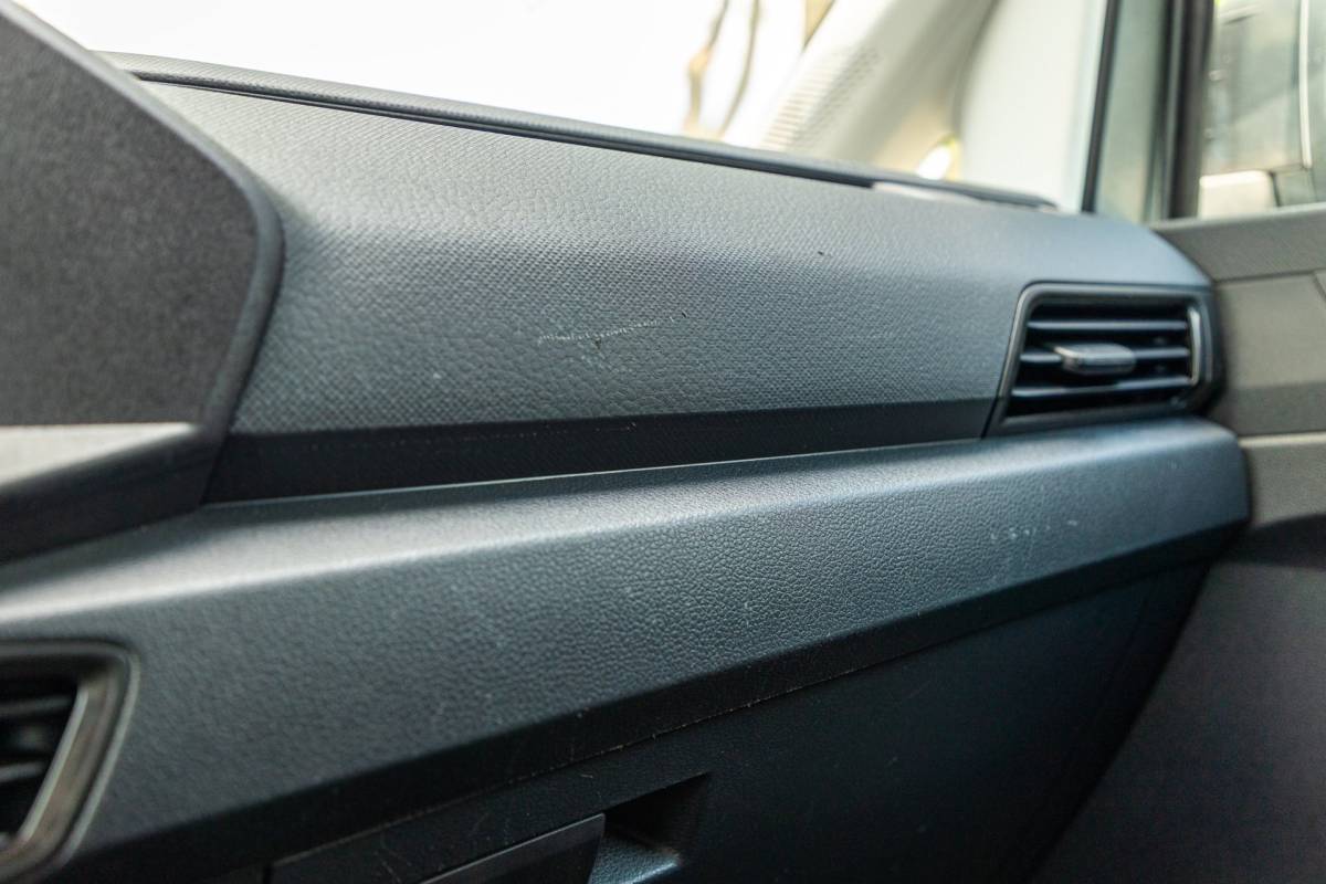 Volkswagen Caddy Volkswagen Caddy Cargo 2.0 TDI Comfort Trekhaak I Vloerplaat I Lat om Lat I Airco I Cruise I CarPlay I Android Auto I NAP